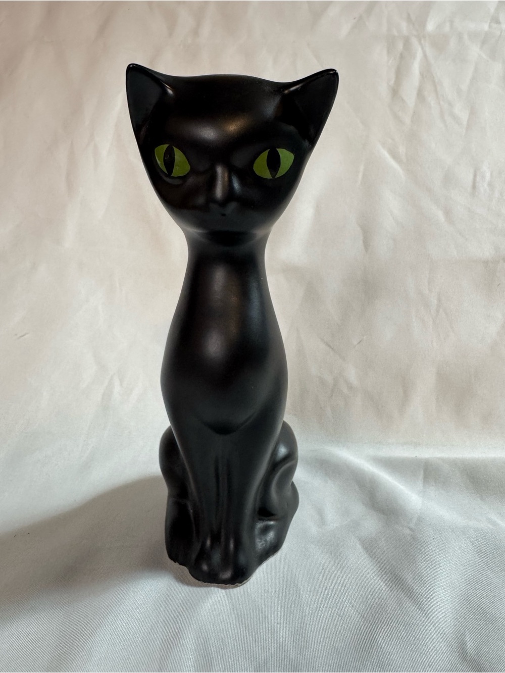 Vintage MCM Black Ceramic Cat Figurine Green Eyes Matte Mid Century Modern 7”